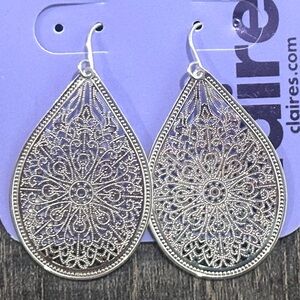 💞 New Large Silver-tone Sensitive Solutions Drop Hook Earrings